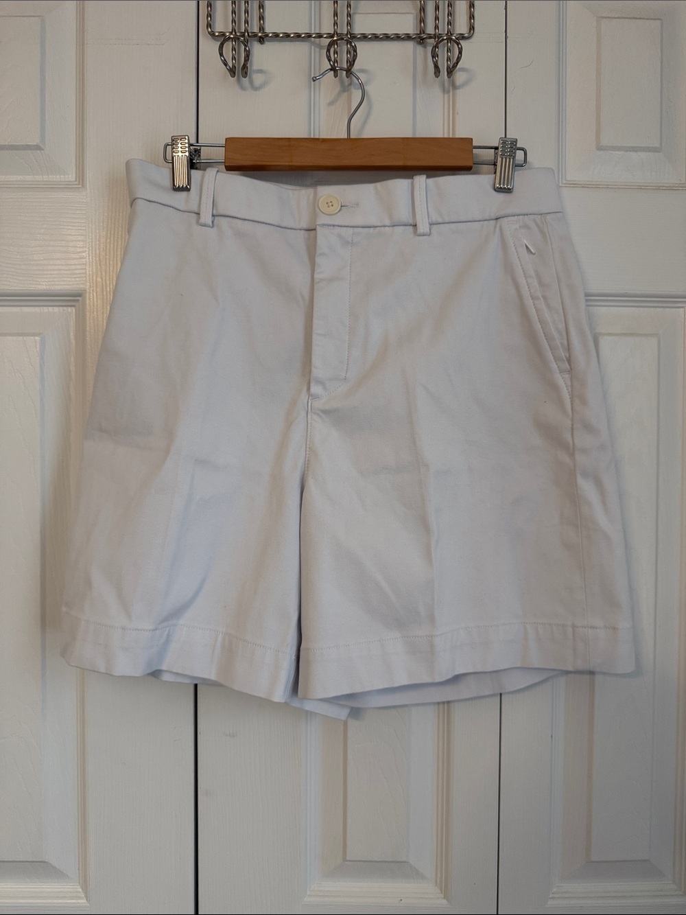 SPANX White High-Rise stretch twill shorts size large